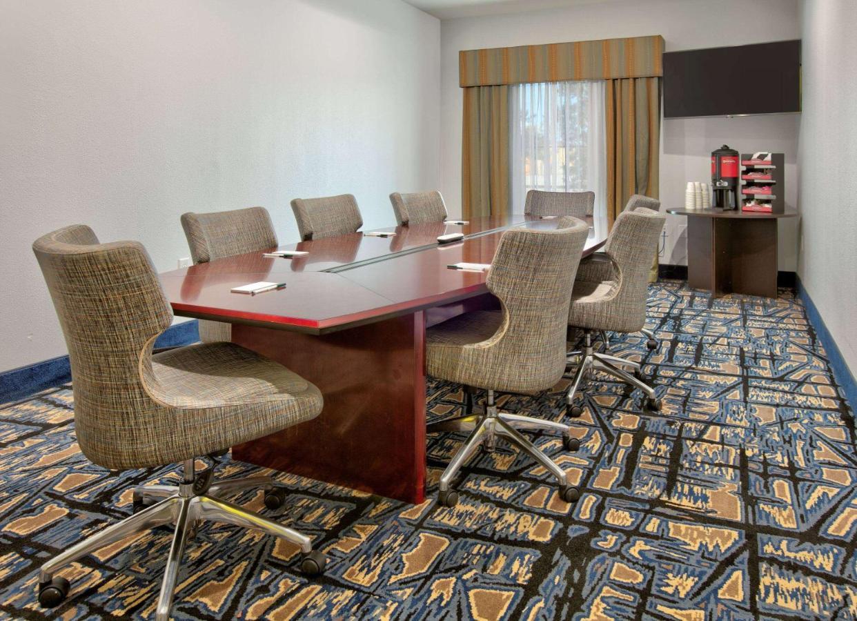 La Quinta Inn & Suites By Wyndham Lubbock Southwest Kültér fotó